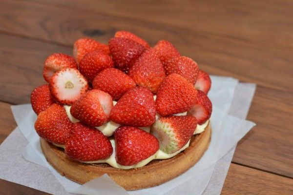 tarta-de-queso-y-fresas-1024x683